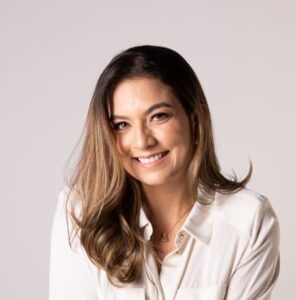 Foto de Dra. Aline Araújo